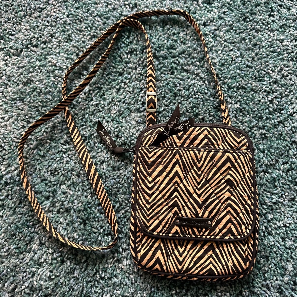 Vera Bradley Cross Body